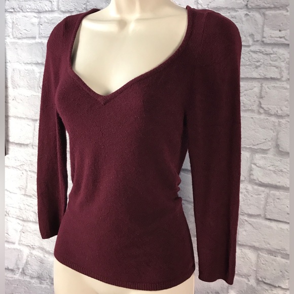 LONDONJEAN Vintage Victoria’s Secret Sweetheart Sweater - Picture 3 of 8